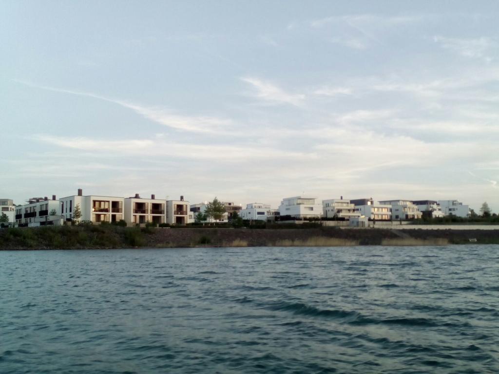 Apartment Zwenkauer See Buitenkant foto